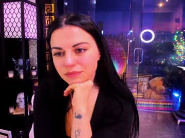 alma_pearl's chat room