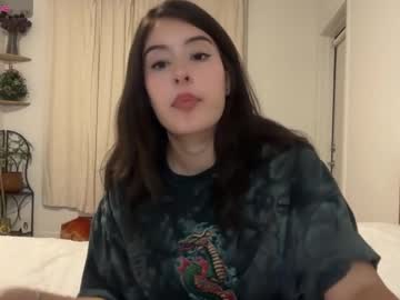 empressmonaa's chat room