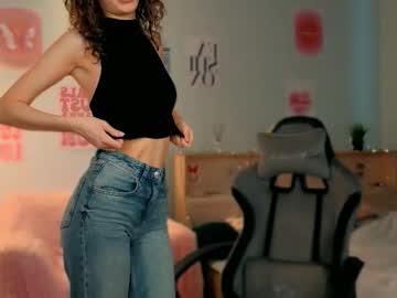 beverlyclub's chat room