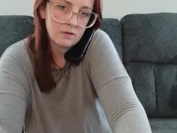 boredbustyhousewife's chat room