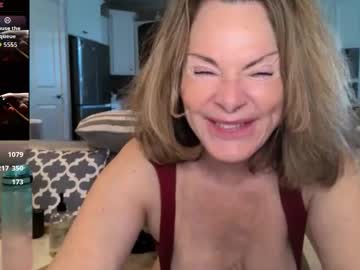 ladybabs's chat room