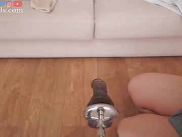 serareads's chat room