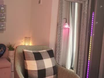 mysticxkitty's chat room