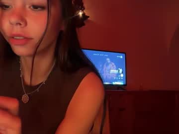 channel022's chat room