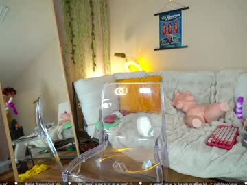 vivid_whit's chat room