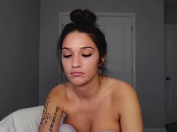 prettygirll23's chat room