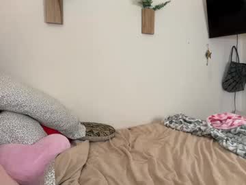 cami_calderon's chat room