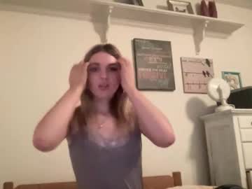 bellaxrxx's chat room