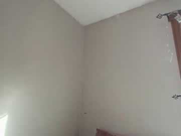 minahoneyy38's chat room