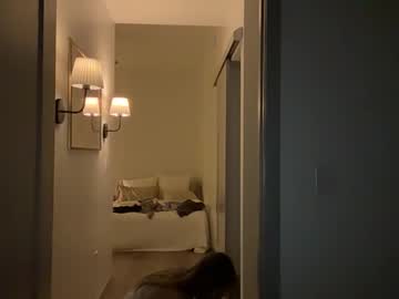 oliviaraee3's chat room