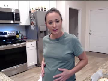 holihurricane's chat room