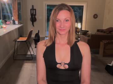 kaileeshy's chat room