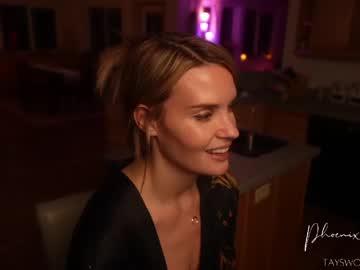 phoenix_taylor's chat room