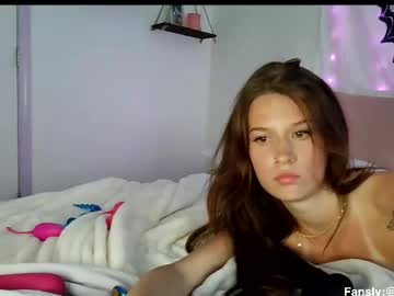 serenaskyee's chat room