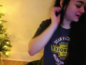 annatigarr's chat room