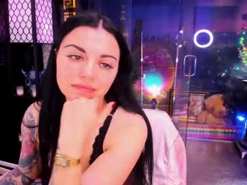 alma_pearl's chat room