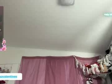 giaavalentinee's chat room