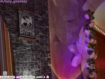 lucy_gooosey's chat room