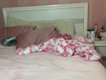 itsdaisypink's chat room