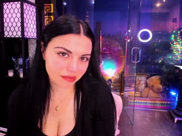 alma_pearl's chat room