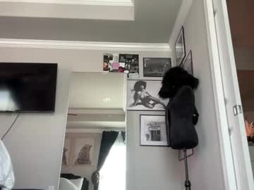 brielledaviss's chat room