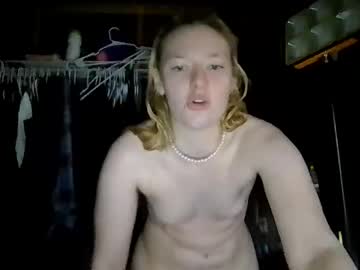 sara9920's chat room