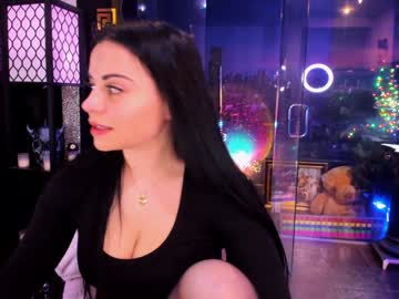 alma_pearl's chat room