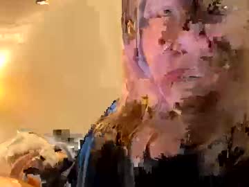 britneycherry08's chat room