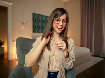 newchloe18's chat room