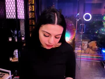 alma_pearl's chat room