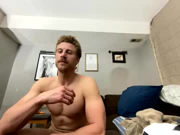 thickwhitegirl616114's chat room