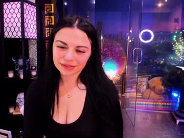 alma_pearl's chat room