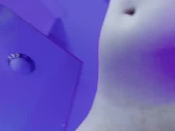 natahsaluxxx's chat room