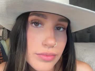 ella2sweet's chat room