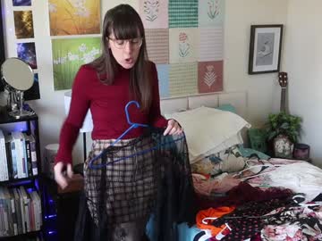 ellynaomi's chat room