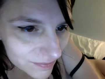 tits_mcgeegee's chat room