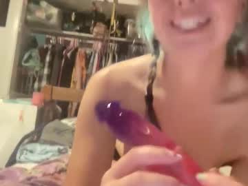 beebeebuzzzzzz's chat room