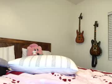 ashleyyylove13's chat room