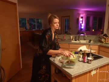 phoenix_taylor's chat room