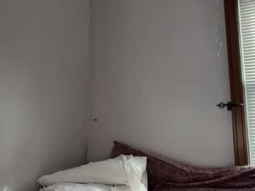 minahoneyy38's chat room