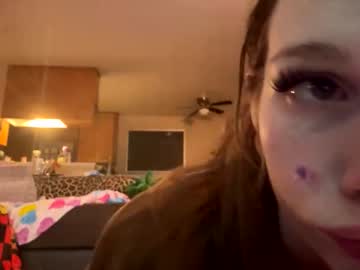 prettyandpinkkk's chat room