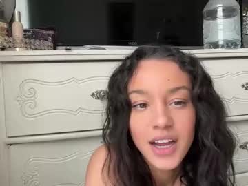 briannay0unggg's chat room