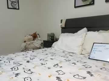 scarletterose_504259's chat room