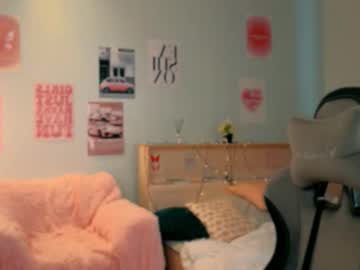 beverlyclub's chat room