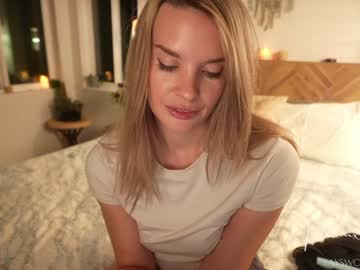 phoenix_taylor's chat room