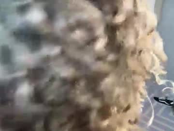 candimay101's chat room