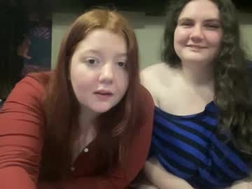 scarletttsinner's chat room