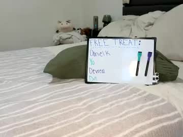 scarletterose_504259's chat room