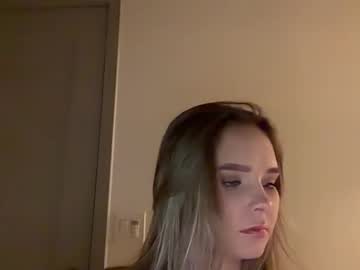 oliviaraee3's chat room