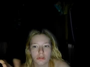 sara9920's chat room